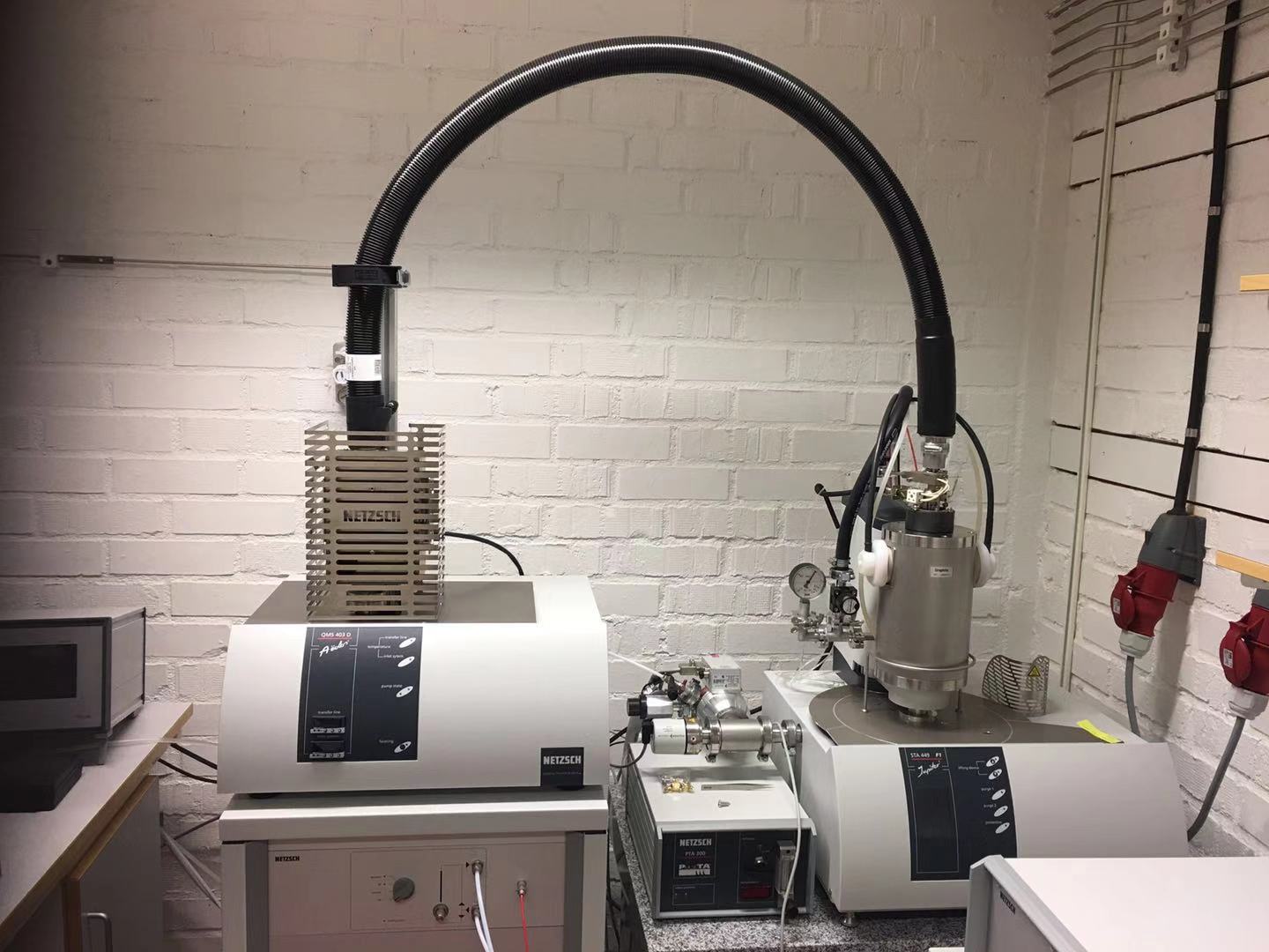 Picture of Mass Spectrometer